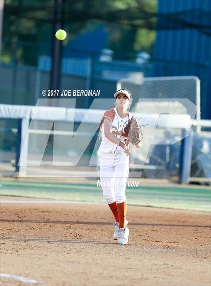 Thumbnail 1 in Clovis vs. Central (CIF CS D1 Final) photogallery.