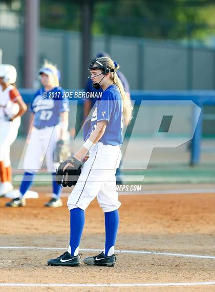 Thumbnail 1 in Clovis vs. Central (CIF CS D1 Final) photogallery.
