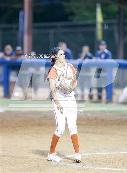Thumbnail 3 in Clovis vs. Central (CIF CS D1 Final) photogallery.