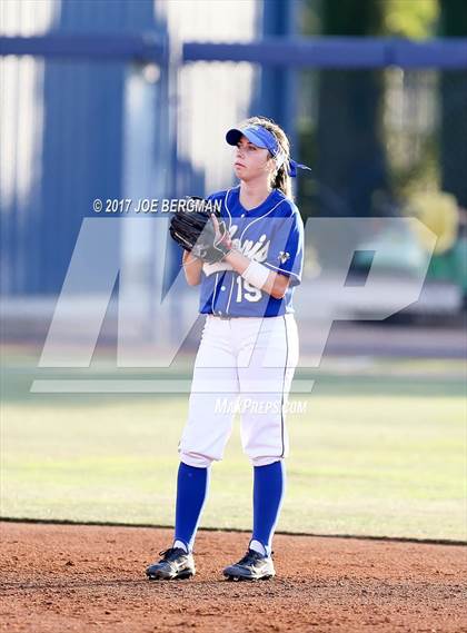 Thumbnail 3 in Clovis vs. Central (CIF CS D1 Final) photogallery.
