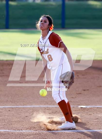 Thumbnail 3 in Clovis vs. Central (CIF CS D1 Final) photogallery.