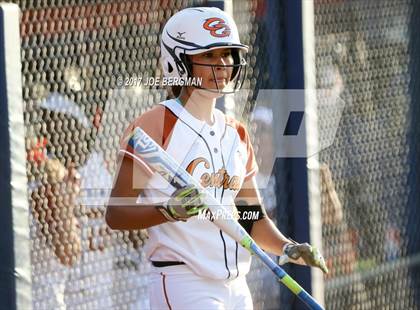 Thumbnail 1 in Clovis vs. Central (CIF CS D1 Final) photogallery.