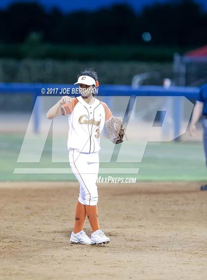 Thumbnail 3 in Clovis vs. Central (CIF CS D1 Final) photogallery.