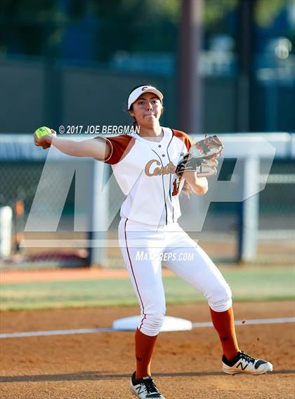 Thumbnail 2 in Clovis vs. Central (CIF CS D1 Final) photogallery.