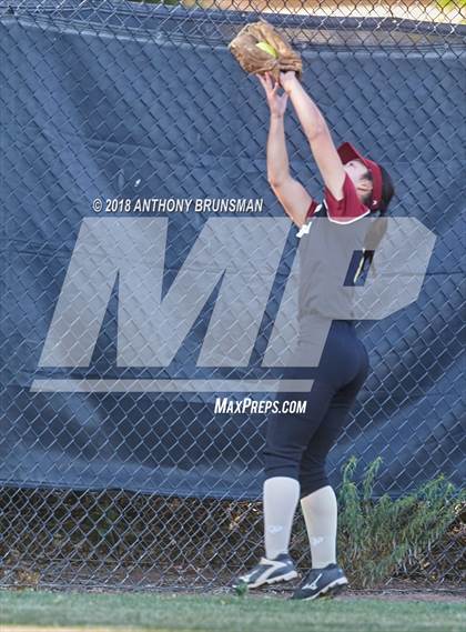 Thumbnail 3 in Sierra vs. Calaveras (CIF SJS D4 Final) photogallery.