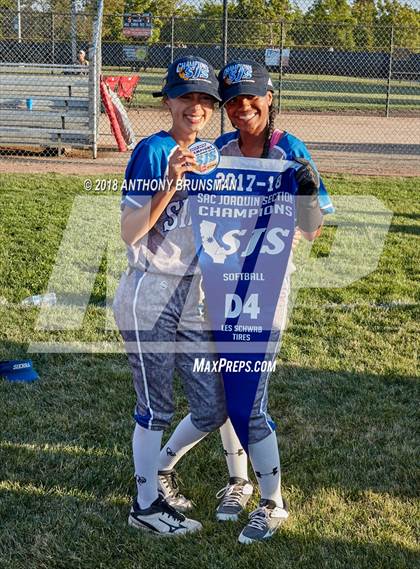 Thumbnail 2 in Sierra vs. Calaveras (CIF SJS D4 Final) photogallery.
