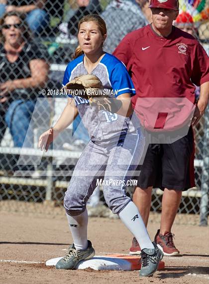 Thumbnail 2 in Sierra vs. Calaveras (CIF SJS D4 Final) photogallery.