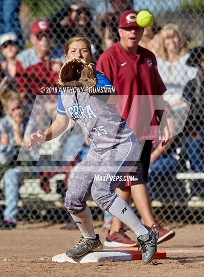 Thumbnail 3 in Sierra vs. Calaveras (CIF SJS D4 Final) photogallery.