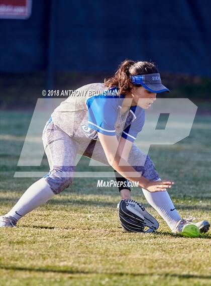 Thumbnail 3 in Sierra vs. Calaveras (CIF SJS D4 Final) photogallery.