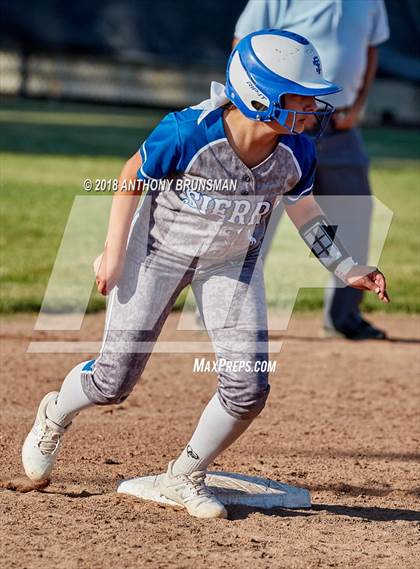 Thumbnail 2 in Sierra vs. Calaveras (CIF SJS D4 Final) photogallery.
