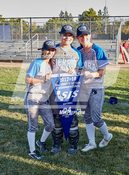 Thumbnail 3 in Sierra vs. Calaveras (CIF SJS D4 Final) photogallery.