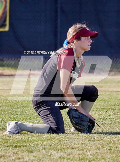 Thumbnail 1 in Sierra vs. Calaveras (CIF SJS D4 Final) photogallery.