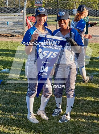 Thumbnail 1 in Sierra vs. Calaveras (CIF SJS D4 Final) photogallery.