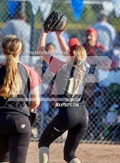 Thumbnail 2 in Sierra vs. Calaveras (CIF SJS D4 Final) photogallery.