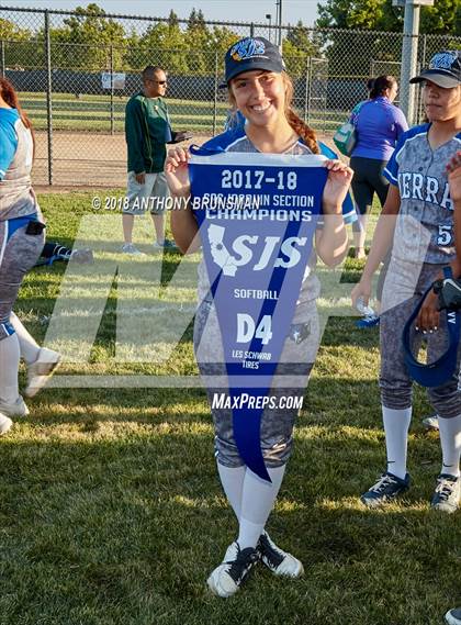 Thumbnail 3 in Sierra vs. Calaveras (CIF SJS D4 Final) photogallery.