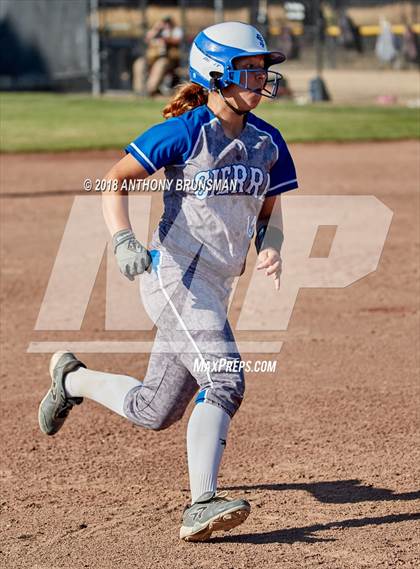 Thumbnail 1 in Sierra vs. Calaveras (CIF SJS D4 Final) photogallery.