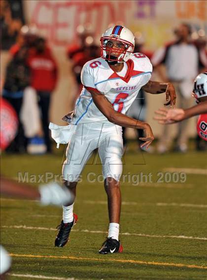 Thumbnail 3 in Skyline @ Lake Highlands photogallery.