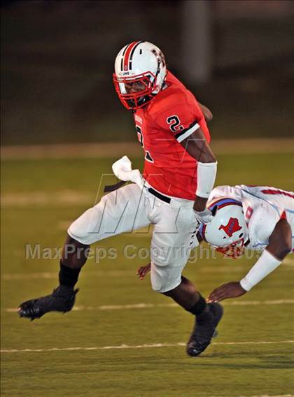 Thumbnail 3 in Skyline @ Lake Highlands photogallery.