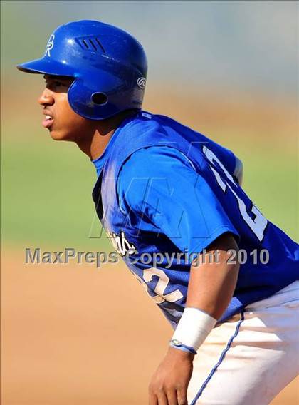 Thumbnail 3 in Charter Oak @ Diamond Ranch photogallery.