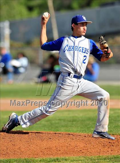 Thumbnail 2 in Charter Oak @ Diamond Ranch photogallery.