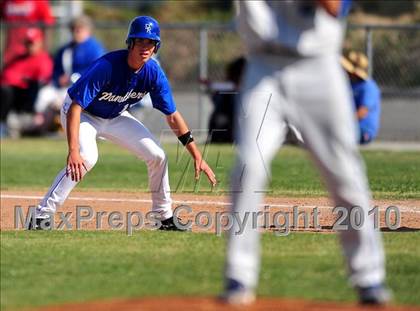 Thumbnail 3 in Charter Oak @ Diamond Ranch photogallery.