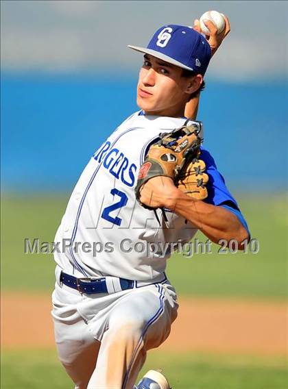 Thumbnail 2 in Charter Oak @ Diamond Ranch photogallery.