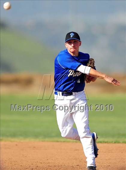Thumbnail 2 in Charter Oak @ Diamond Ranch photogallery.