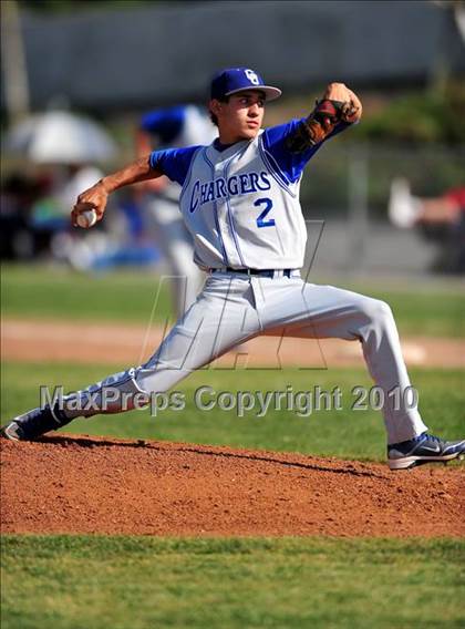 Thumbnail 1 in Charter Oak @ Diamond Ranch photogallery.