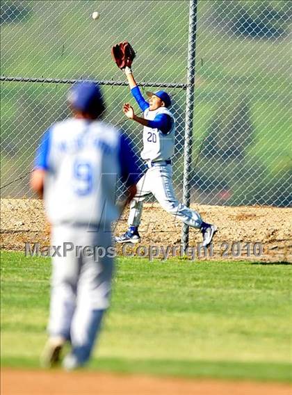 Thumbnail 1 in Charter Oak @ Diamond Ranch photogallery.
