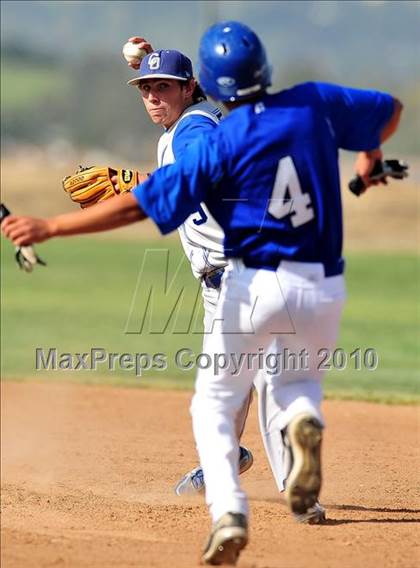Thumbnail 1 in Charter Oak @ Diamond Ranch photogallery.