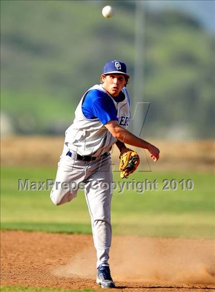 Thumbnail 3 in Charter Oak @ Diamond Ranch photogallery.