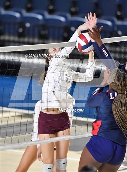 Thumbnail 1 in Lamar @ Heights photogallery.