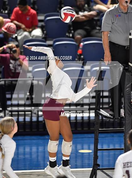 Thumbnail 3 in Lamar @ Heights photogallery.