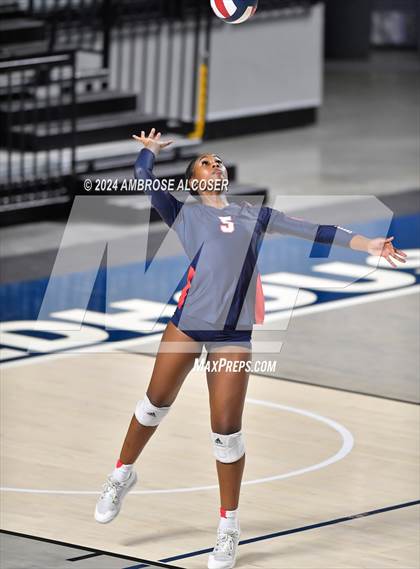 Thumbnail 3 in Lamar @ Heights photogallery.