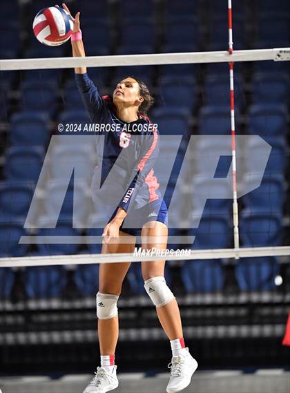 Thumbnail 2 in Lamar @ Heights photogallery.