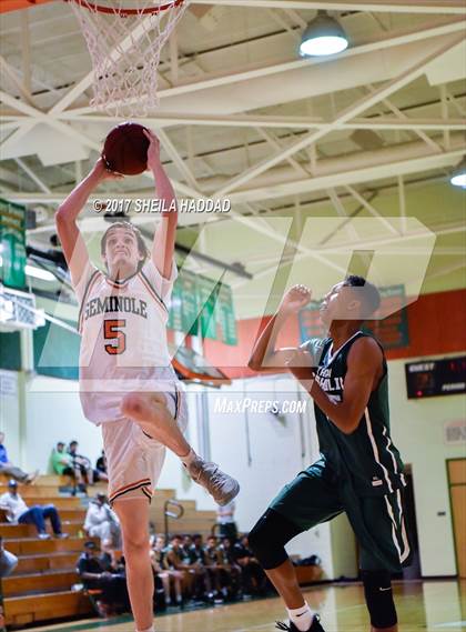 Thumbnail 2 in Tampa Catholic @ Seminole photogallery.