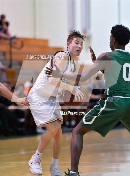 Thumbnail 2 in Tampa Catholic @ Seminole photogallery.