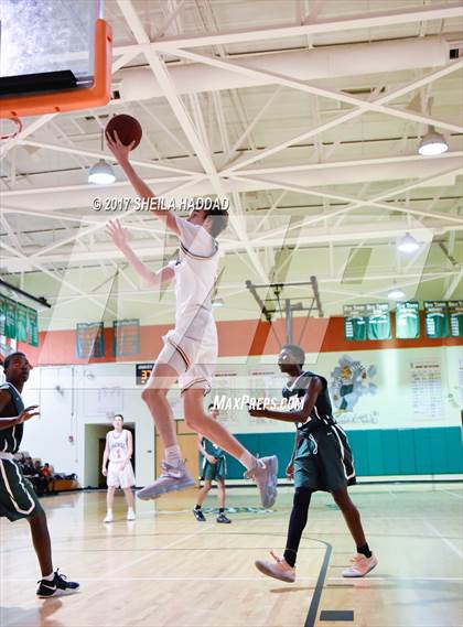 Thumbnail 2 in Tampa Catholic @ Seminole photogallery.