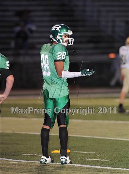 Thumbnail 3 in Regis vs. Colby photogallery.