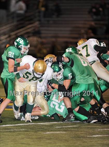 Thumbnail 2 in Regis vs. Colby photogallery.