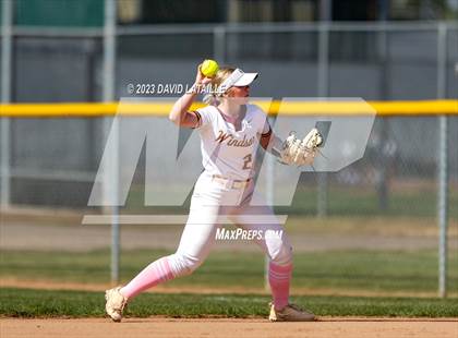 Thumbnail 1 in Pueblo West vs. Windsor photogallery.