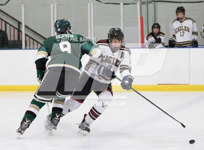 Thumbnail 3 in New Albany vs Dublin Jerome (Chiller Thanksgiving Classic) photogallery.