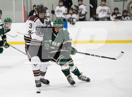 Thumbnail 2 in New Albany vs Dublin Jerome (Chiller Thanksgiving Classic) photogallery.
