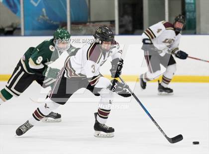 Thumbnail 3 in New Albany vs Dublin Jerome (Chiller Thanksgiving Classic) photogallery.