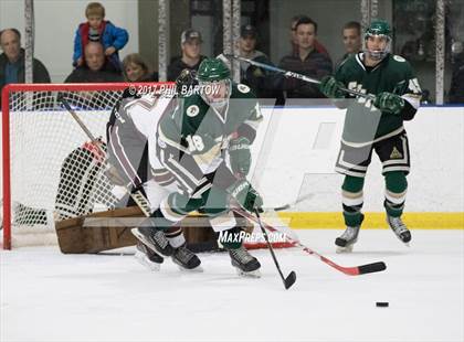 Thumbnail 3 in New Albany vs Dublin Jerome (Chiller Thanksgiving Classic) photogallery.