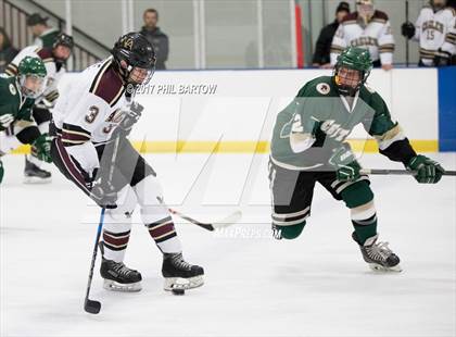 Thumbnail 1 in New Albany vs Dublin Jerome (Chiller Thanksgiving Classic) photogallery.