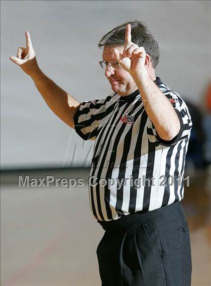 Thumbnail 1 in Olympia vs. Riverton (Kessler's Sports - Riverton Shootout) photogallery.