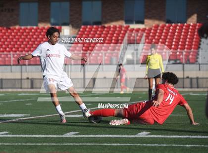 Thumbnail 3 in Orange Lutheran vs. Brophy College Prep (SoCal College Showcase) photogallery.