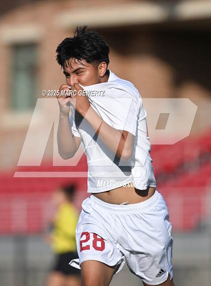 Thumbnail 1 in Orange Lutheran vs. Brophy College Prep (SoCal College Showcase) photogallery.