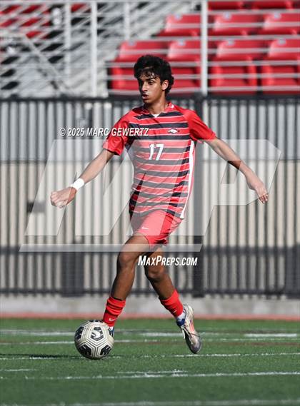 Thumbnail 3 in Orange Lutheran vs. Brophy College Prep (SoCal College Showcase) photogallery.